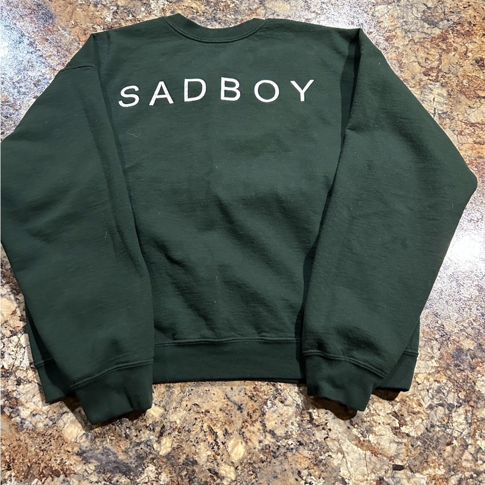 Mens pull over .